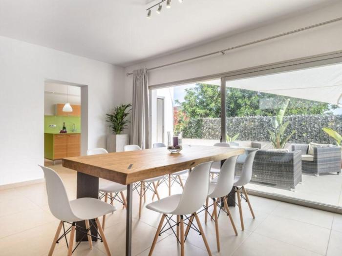 Moderna Casa Con Piscina Privada Сasa de vacaciones Santa Eulalia del Río