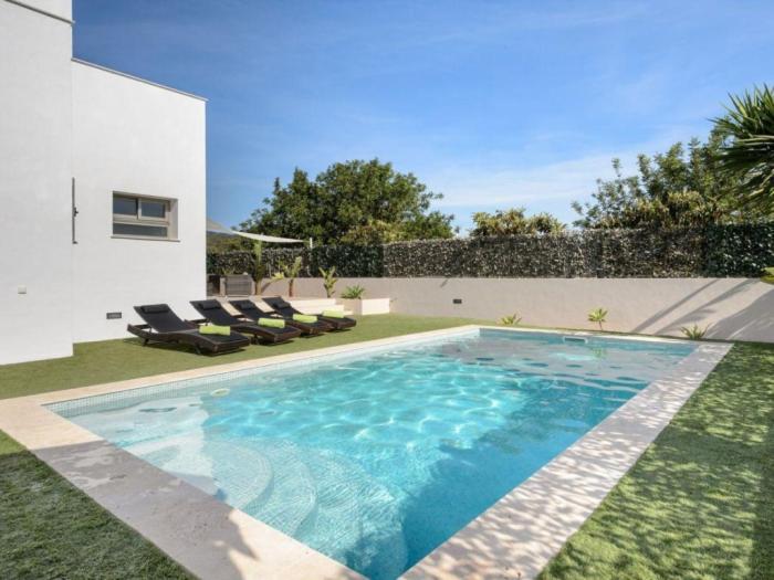 Сasa de vacaciones Moderna Casa Con Piscina Privada